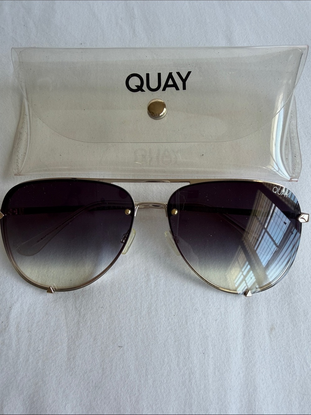 QUAY Rimless Gradient Sunglasses